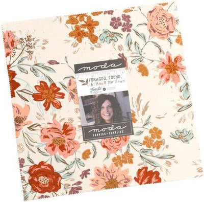 Foraged Found & Hand Me Downs Layer Cake - lagtårta - 10 inch pack (42) - Fancy That Design House