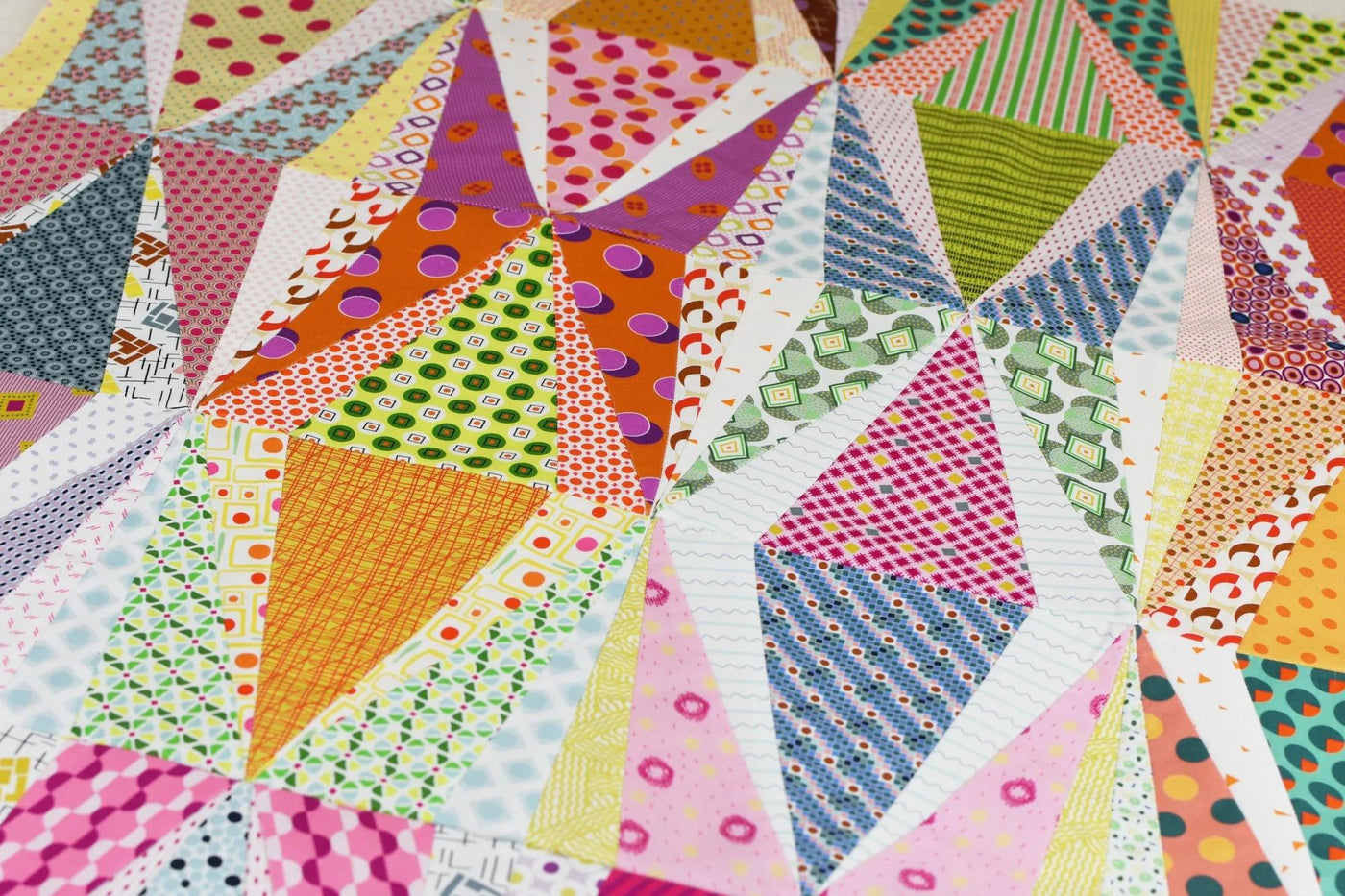 Adamant Paper Piecing block - Jen Kingwell Designs